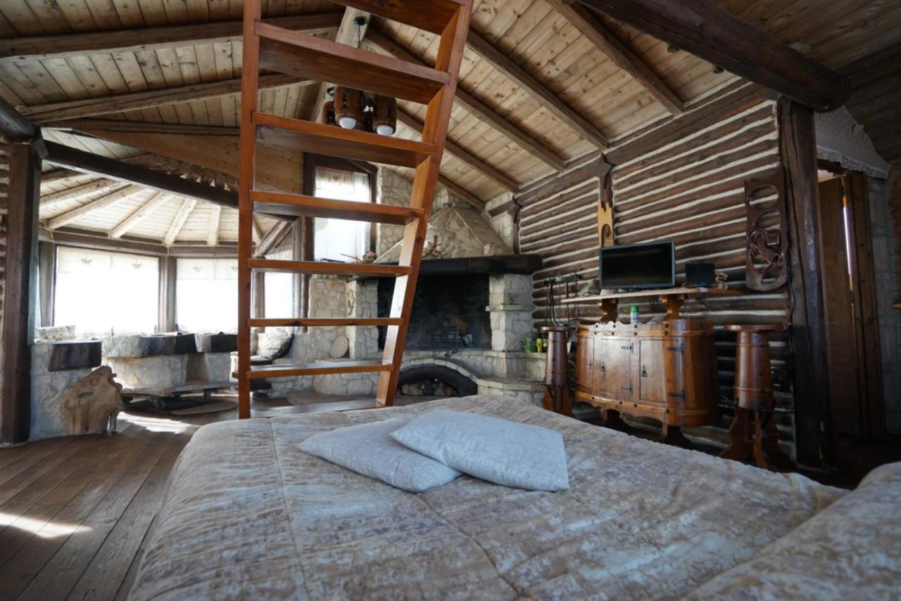 Il Vecchio Olmo Chalet Gagliano Aterno